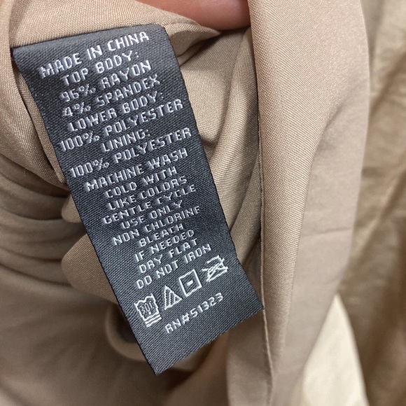 Vince Camuto Orange & Gold Dress - Picture 7 of 8